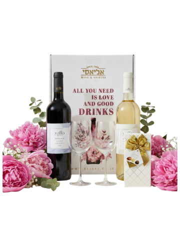 מארז יין וכוסות - יפו סובאז ופרלינים